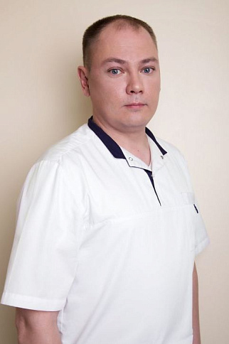 Фото Врач-имплантолог ортопед, хирург Лопарев Евгений Александрович